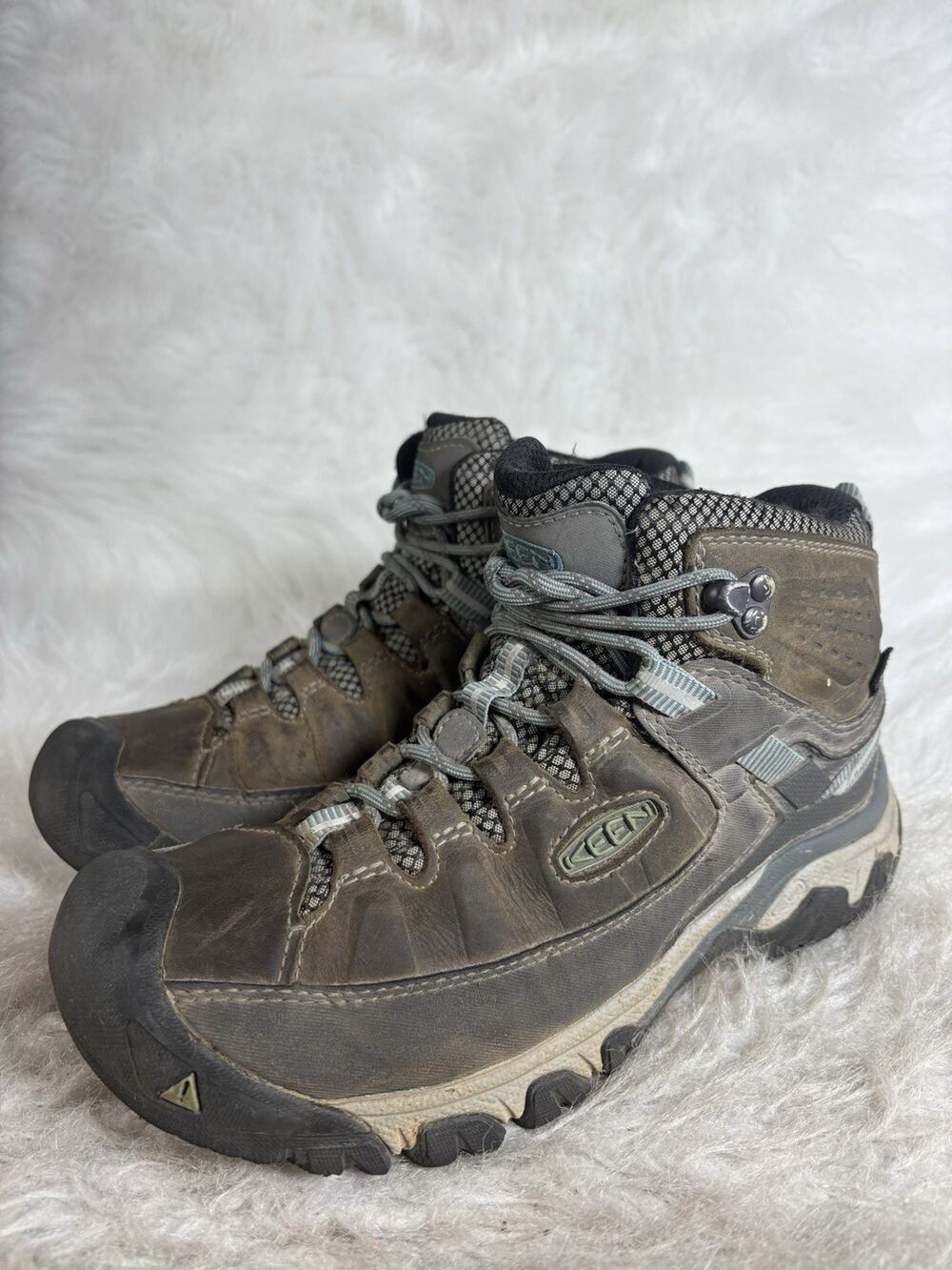 KEEN Targhee III Mid Waterproof Hiking Boots Women’s 8.5W 1023040 Brown